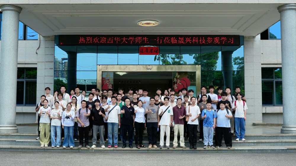 养鸡设备